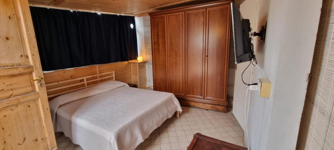 Vesuviane 'E Belle 'Mbriane B&B เนเปิลส์ ภายนอก รูปภาพ